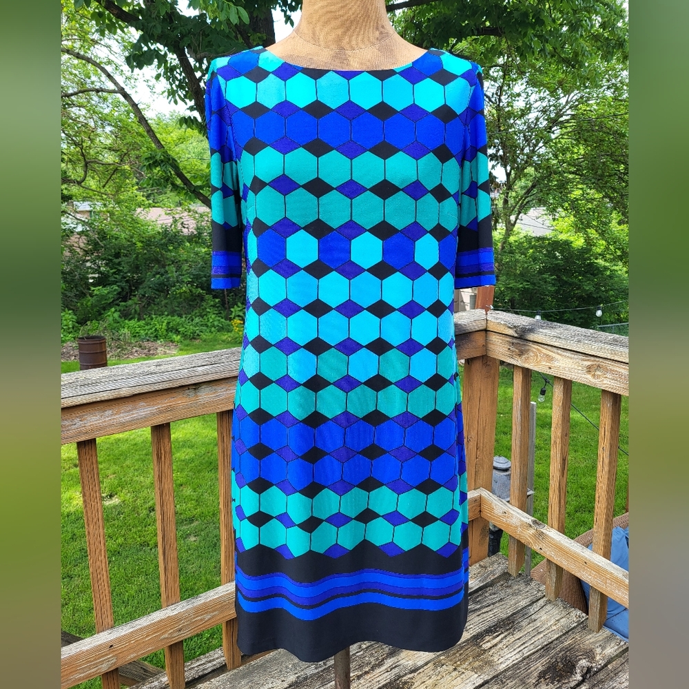 Eliza J Dress Geometric Shift Blue and Green Cocktail Size 6 P